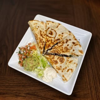 QUESADILLAS- Pollo ( Chicken)